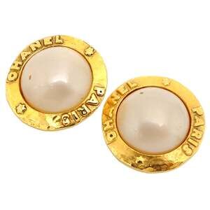 CHANEL Gold Pearl Earrings